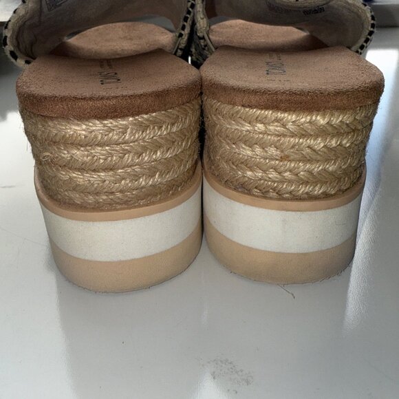 Toms Womens Wedge Sandals Espadrille W10 Striped Pattern Ivory & Black Slip-On - Picture 7 of 10